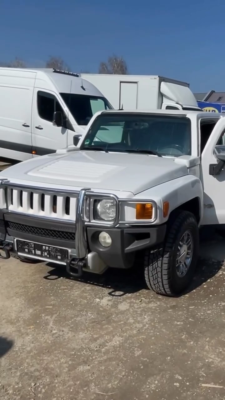 🚘🔥 Máme novou Hummer limuzínu