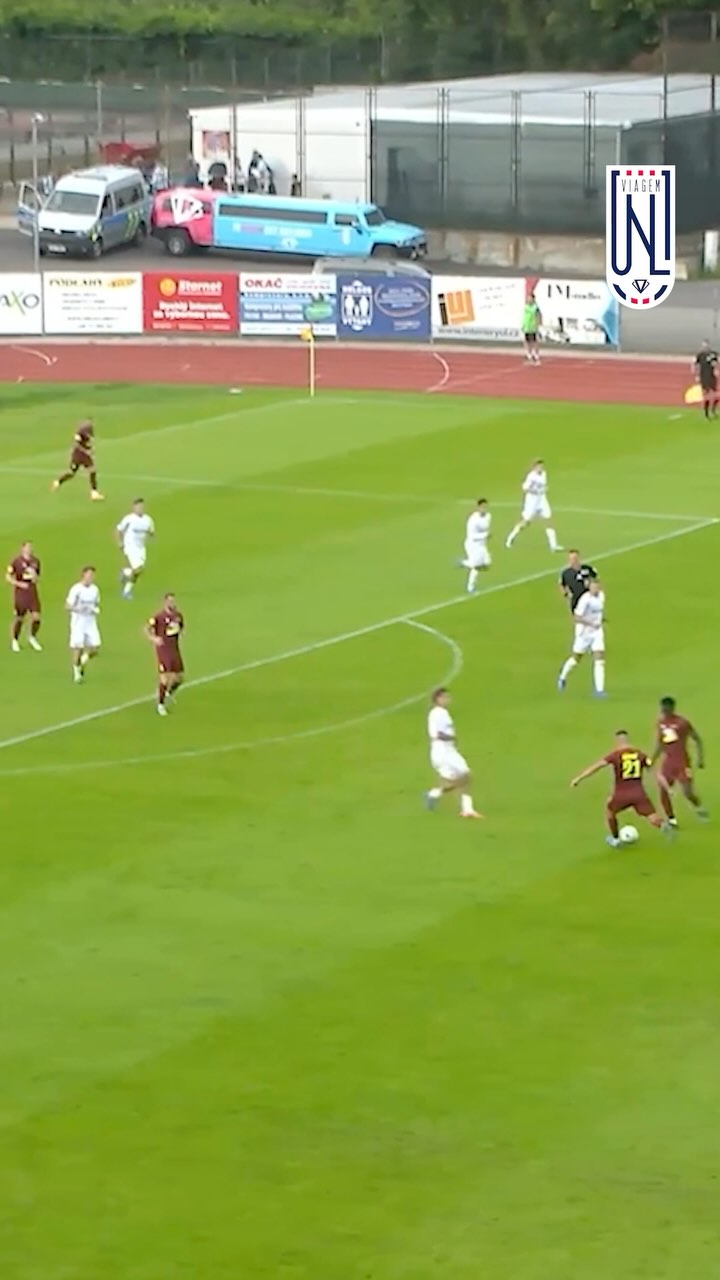 Nad Spartou vedeme 1:0, díky této střele Ondry Žežulky