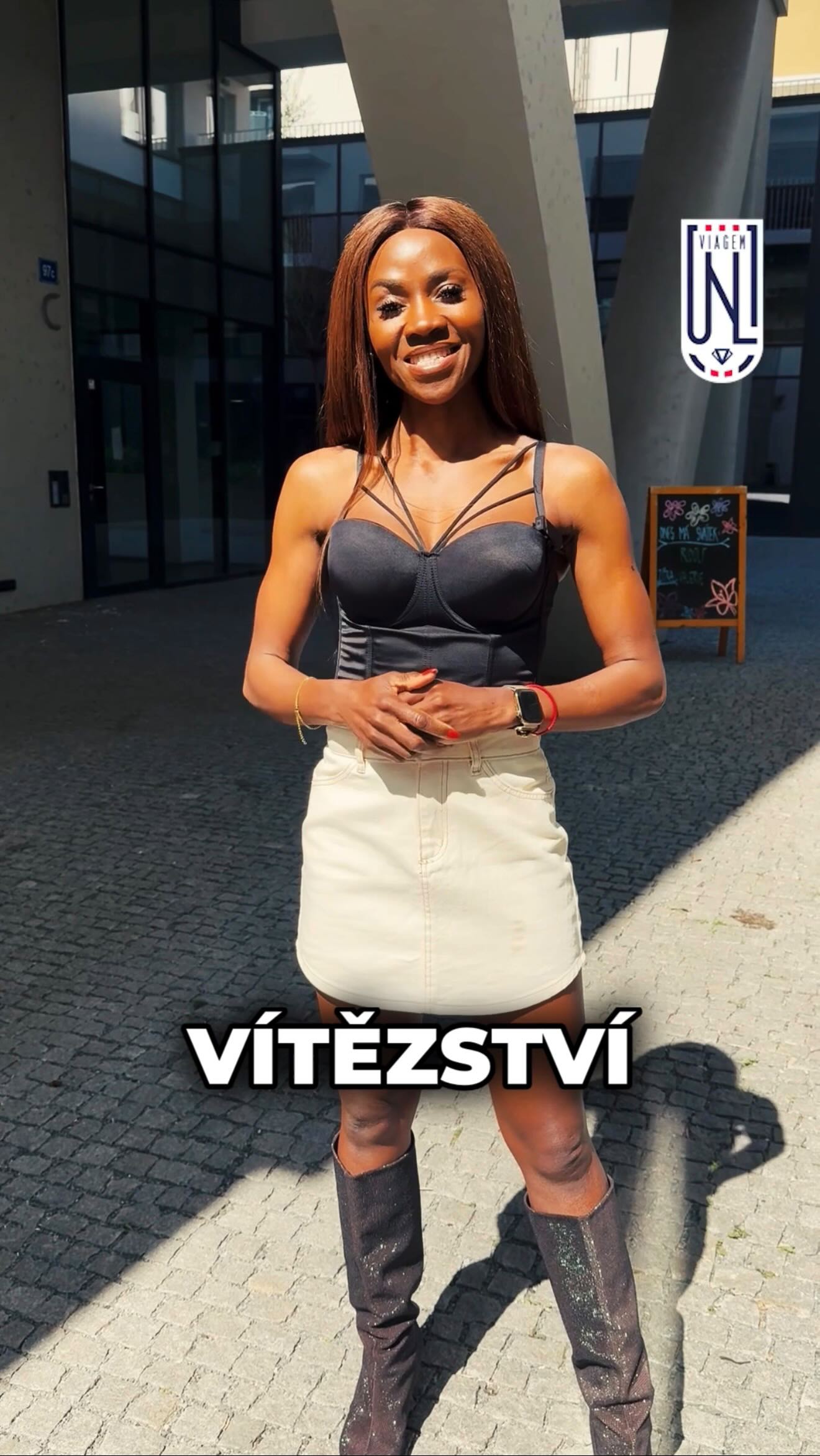 POZVÁNKA OD JOY: Naše moderátorka Joy vás zve na dnešní utkání v Prostějově, které začí…