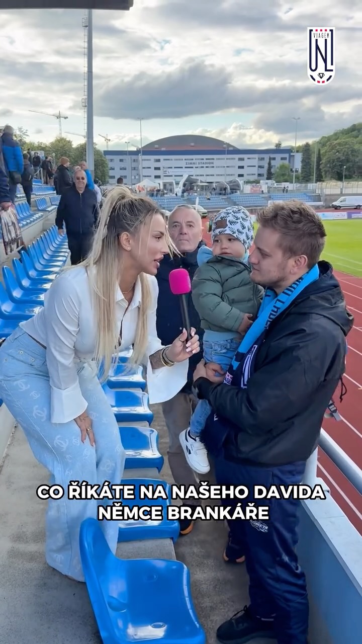 Fanoušek, který zhodnotil všechno v jednom rozhovoru: práci klubu, moderátorky, hráče atd.