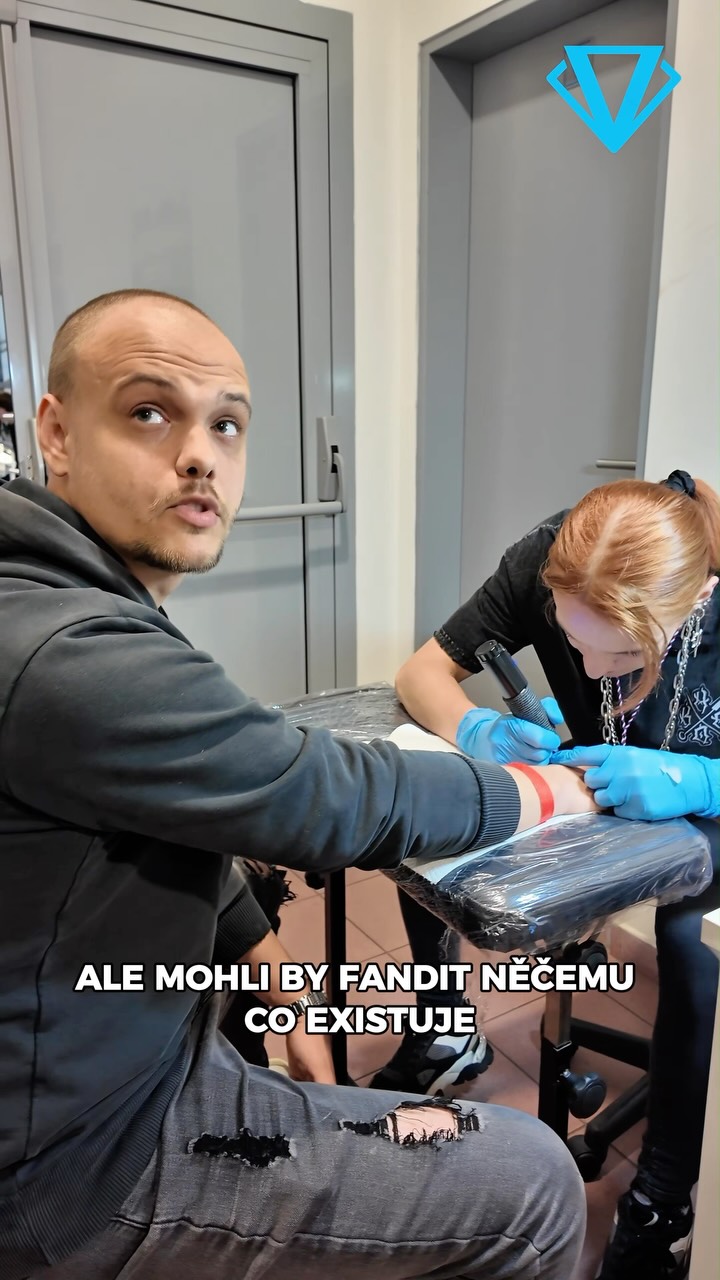 KRÁL ULTRAS ZAHANBIL TZV.