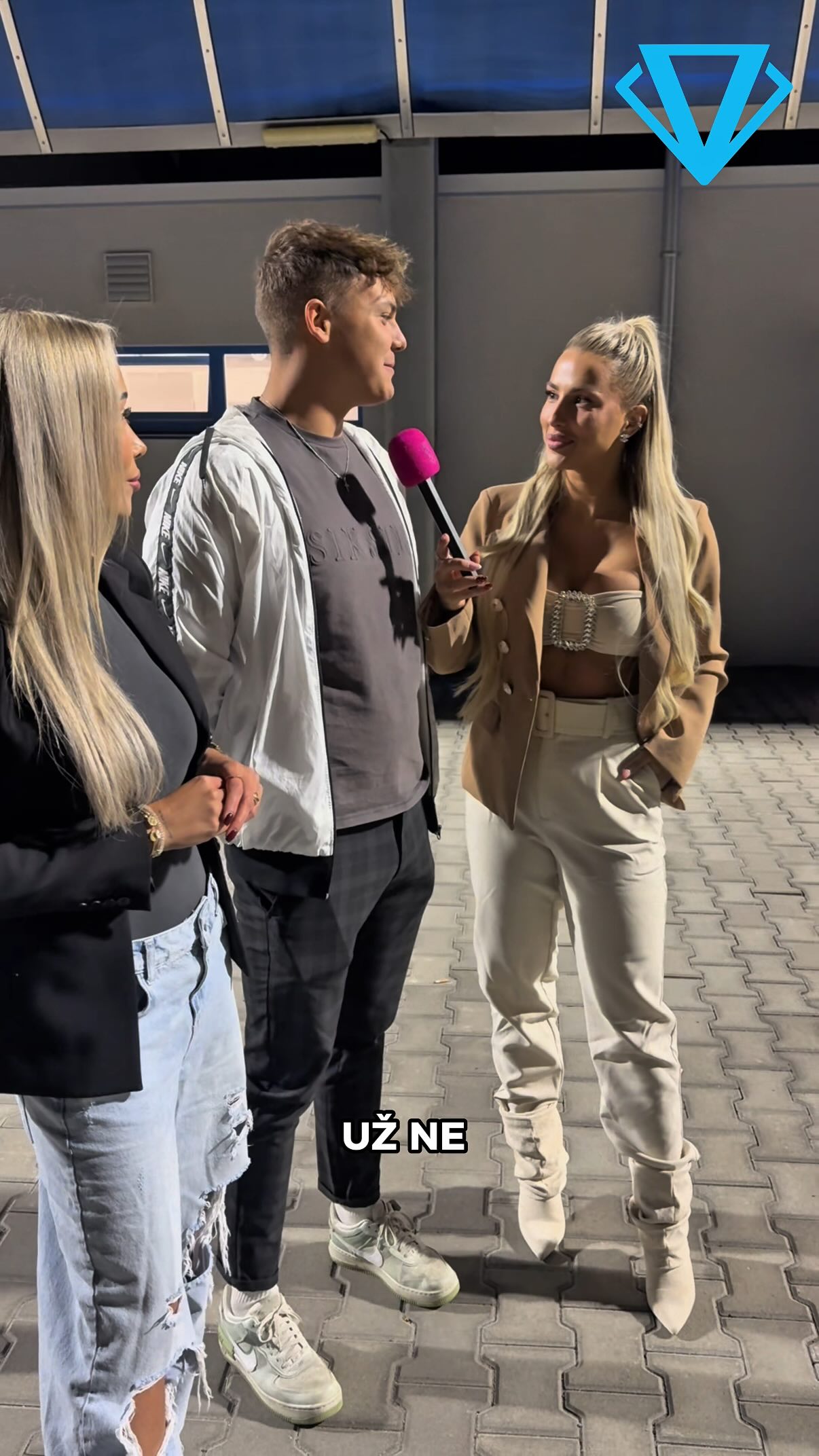 Rozhovor: Holky si v Prostějově pokecaly s jedním z místních fanoušků, který správně tipoval výsledek 2:2