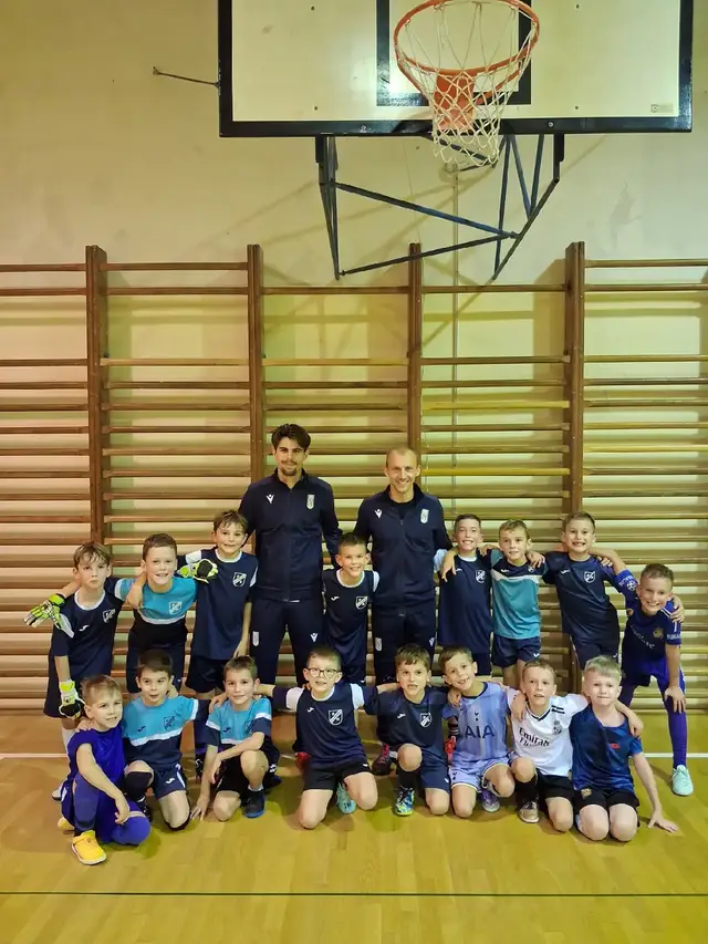 Pondělní společný trénink s FK Chuděrov měl skvělý tempo i atmosféru! ⚽️🔥 Kluci makali…